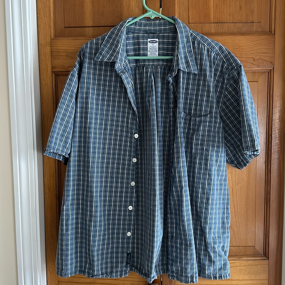 Old Navy Short Sleeve Plaid Shirt